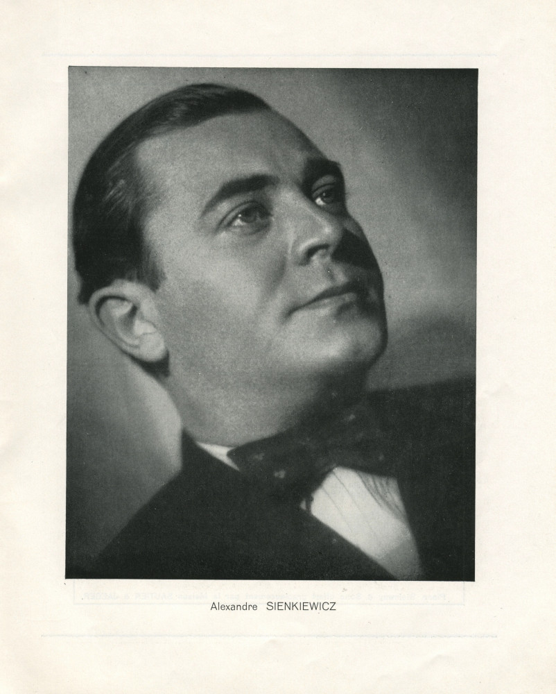 Libretto du concert extraordinaire offert par le pianiste Alexandre Sienkiewicz le 4 mai 1940 au Conservatoire de Genève, au profit des étudiants polonais victimes de la guerre, sous la haut patronage du «Président I. J. Paderewski» et de M. V. Martin, rec