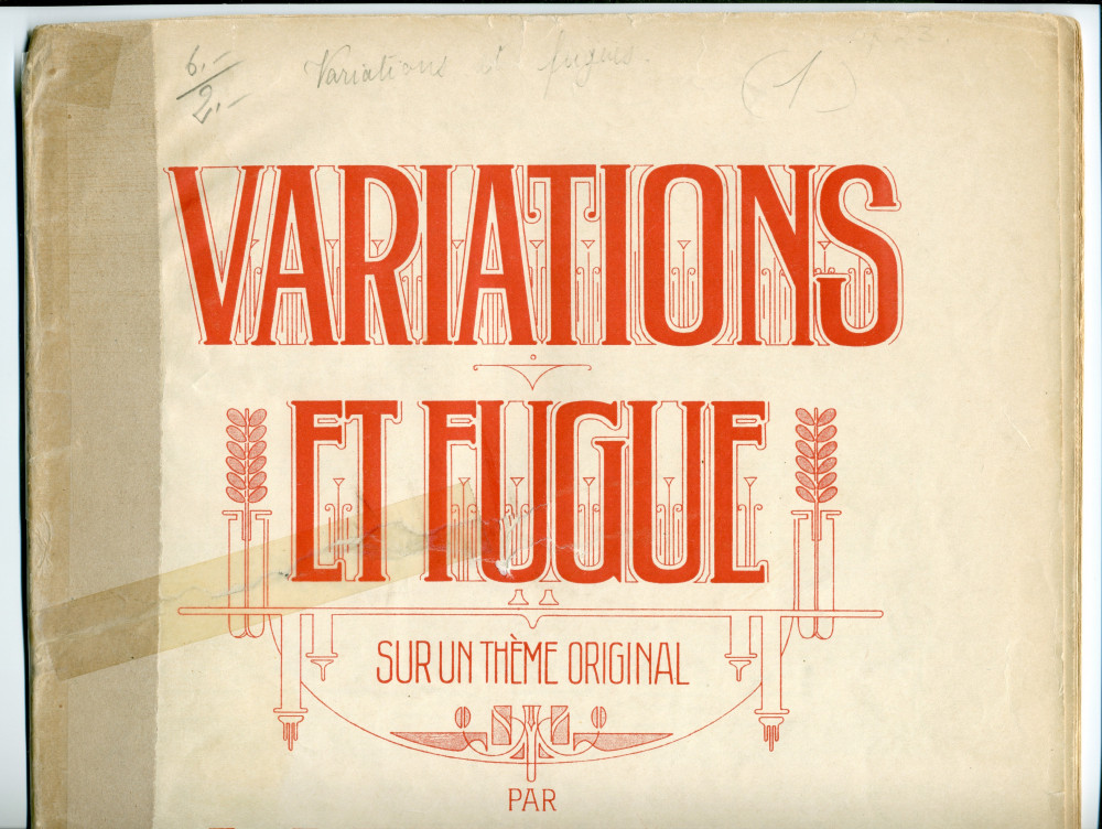 Partition des «Variations et Fugue sur un thème original» pour piano op. 23 de Paderewski (Ed. Bote & G. Bock, Berlin – cahier taché – dédicace «à son ami W. Adlington»)