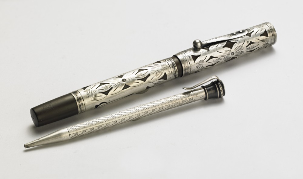 Plume à réservoir et porte-mines en argent ayant appartenu à Paderewski