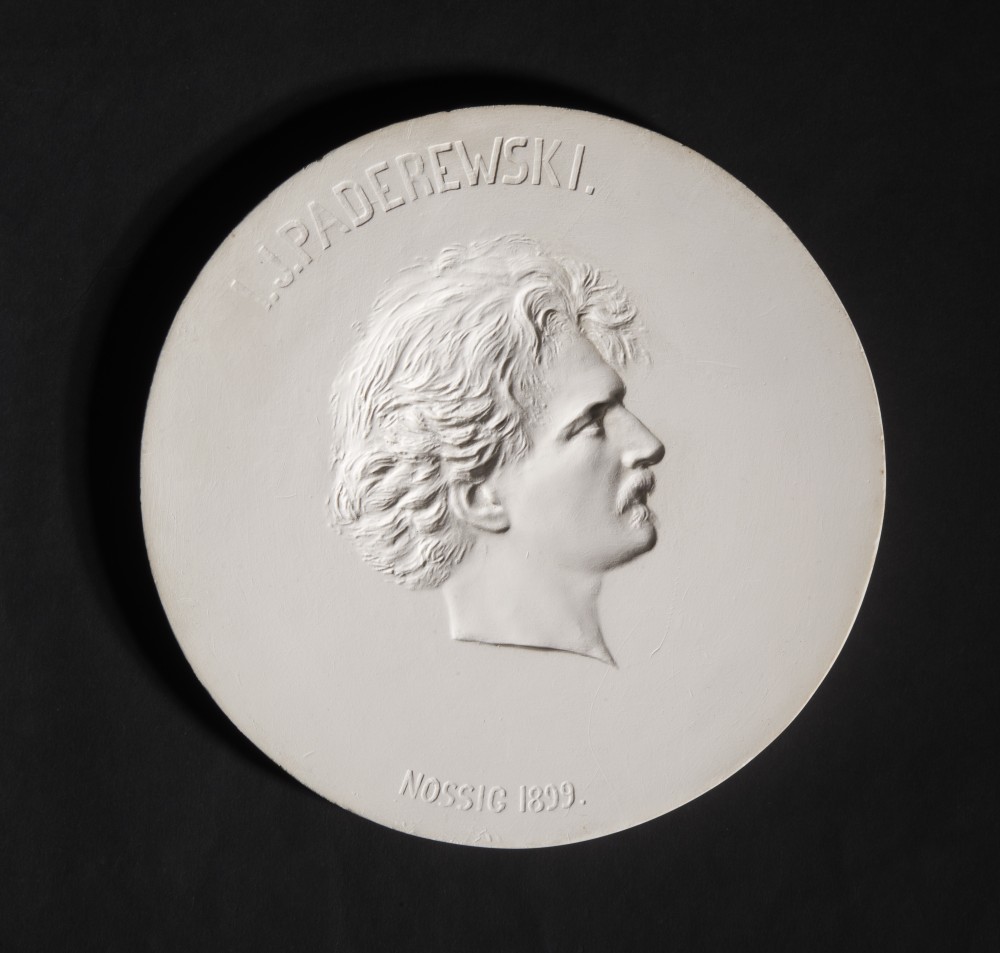 Relief en plâtre de Paderewski réalisé en 1899 par Alfred Nossig