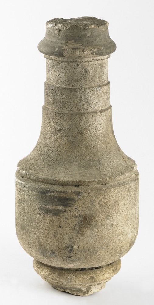 Fragment des ruines de la propriété de Riond-Bosson récupéré avant son dynamitage par l'armée en 1965-1966