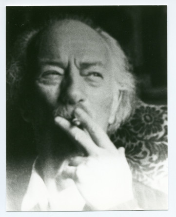 Photographie de Paderewski prise en septembre 1940 à Riond-Bosson par Max Kettel, fumant sa «dernière cigarette» juste avant le départ pour les Etats-Unis