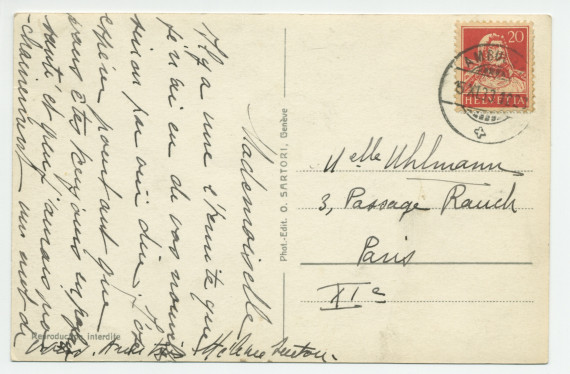 Carte postale avec légende représentant l'angle est de la «villa Paderewski» de Riond-Bosson – éditée par O. Sartori à Genève – avec au verso un message d'Hélène Sentou envoyé à Mlle Uhlmann en 1933