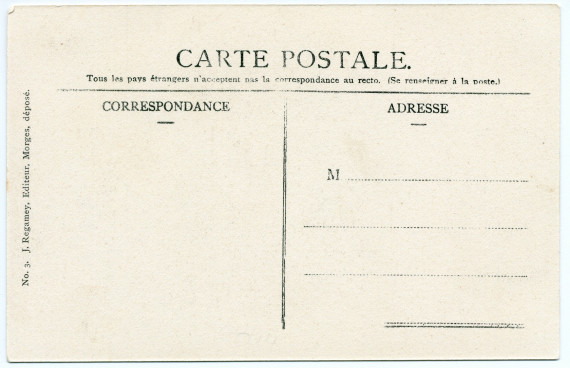 Carte postale avec légende représentant l'«établissement d'aviculture de Mme Paderewska», situé au sud de la villa de Riond-Bosson (à gauche en haut), avec son pigeonnier (au centre) – éditée par J. Regamey à Morges