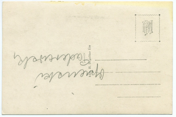 Carte postale représentant l'«établissement d'aviculture de Mme Paderewska», situé au sud de la villa de Riond-Bosson (à gauche en haut), avec son pigeonnier (au centre) – éditée par F. Regamey à Morges (b) et H. Degallier Fils (c)