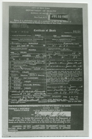 Photographie du certificat de décès d'Ignace Paderewski, daté du 10 juillet 1941, soit onze jours après son décès, survenu le 29 juin à l'Hôtel Buckingham à New York