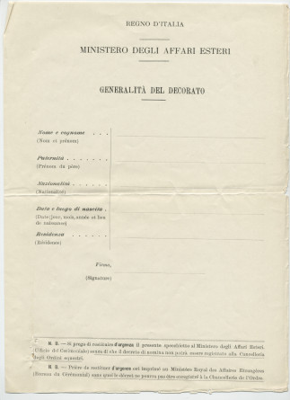 Lettre (avec formulaire) adressée par Benito Mussolini, président du Conseil des ministres italien, sur papier à en-tête du Ministère des affaires étrangères, «al [illustre] Maestro Ignazio Paderewski, Roma», de Rome le 19 janvier 1925