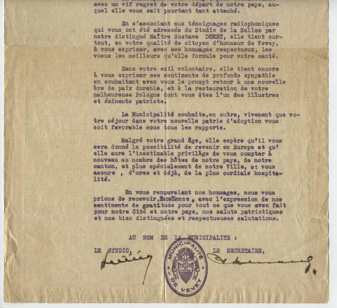 Lettre adressée par la Municipalité de Vevey, par son syndic David Dénéréaz, «à son Excellence Monsieur Jean-Ignace Paderewski, président du Conseil polonais, aux bons soins de Monsieur Henry Vallotton-Warnery, docteur en droit, Lausanne», le 27 novembre 1