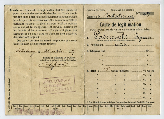 Carte de légitimation de la commune de Tolochenaz délivrée à Paderewski le 25 octobre 1939 pour l'obtention de cartes de denrées alimentaires sous l'égide de l'Economie de guerre du Canton de Vaud