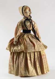 Poupée polonaise d'Hélène Paderewska