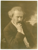 Photographie de Paderewski par le studio Hartsook en 1924, dédicacée «à Jean Schafer, avec tous mes souhaits les meilleurs, IJP, 27 novembre 1926»
